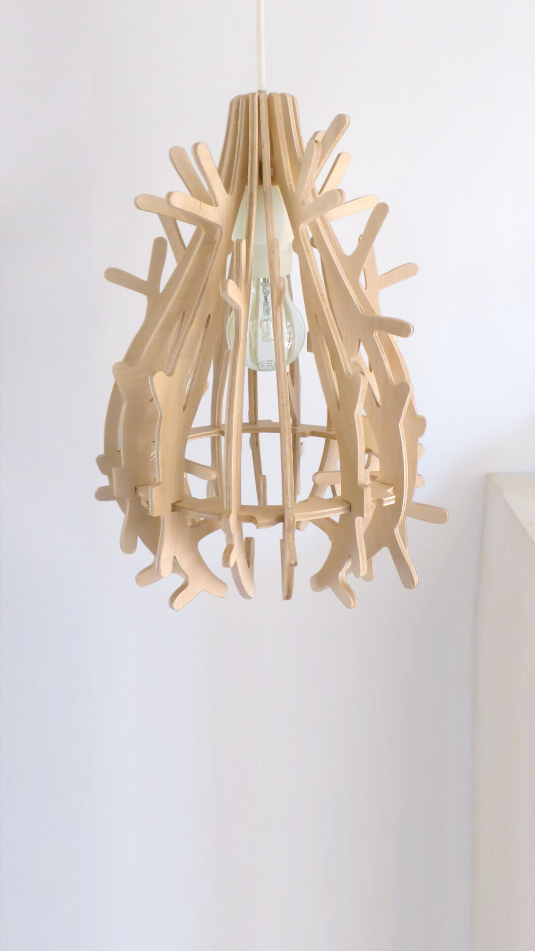 l&aacute;mpara bosque